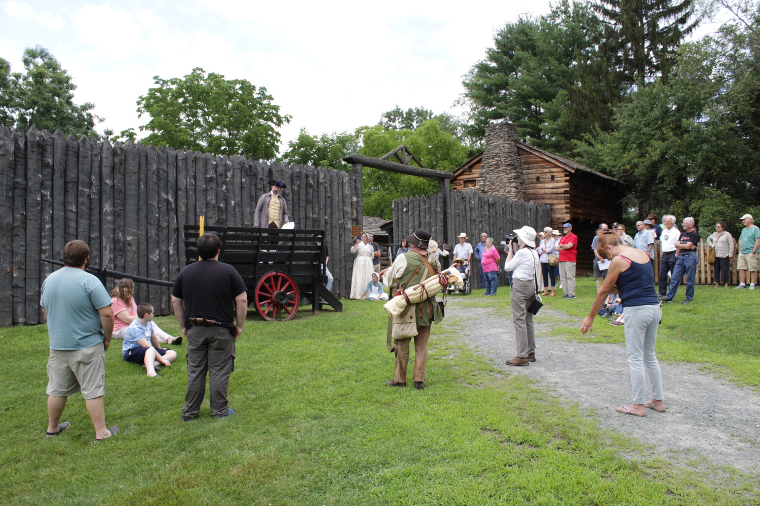 Visitors throng to Fort Delaware for the first event of the 2021 season.